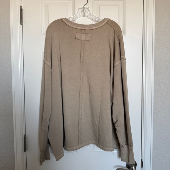 We the Free Venice V-Neck Sweatshirt, Fossil Island, L, NWT - Picture 14 of 16
